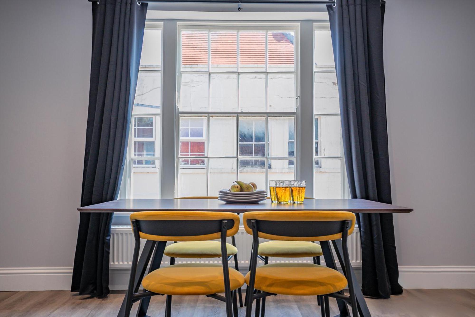 Host & Stay - Bridge Street Apartments إيفيشام المظهر الخارجي الصورة