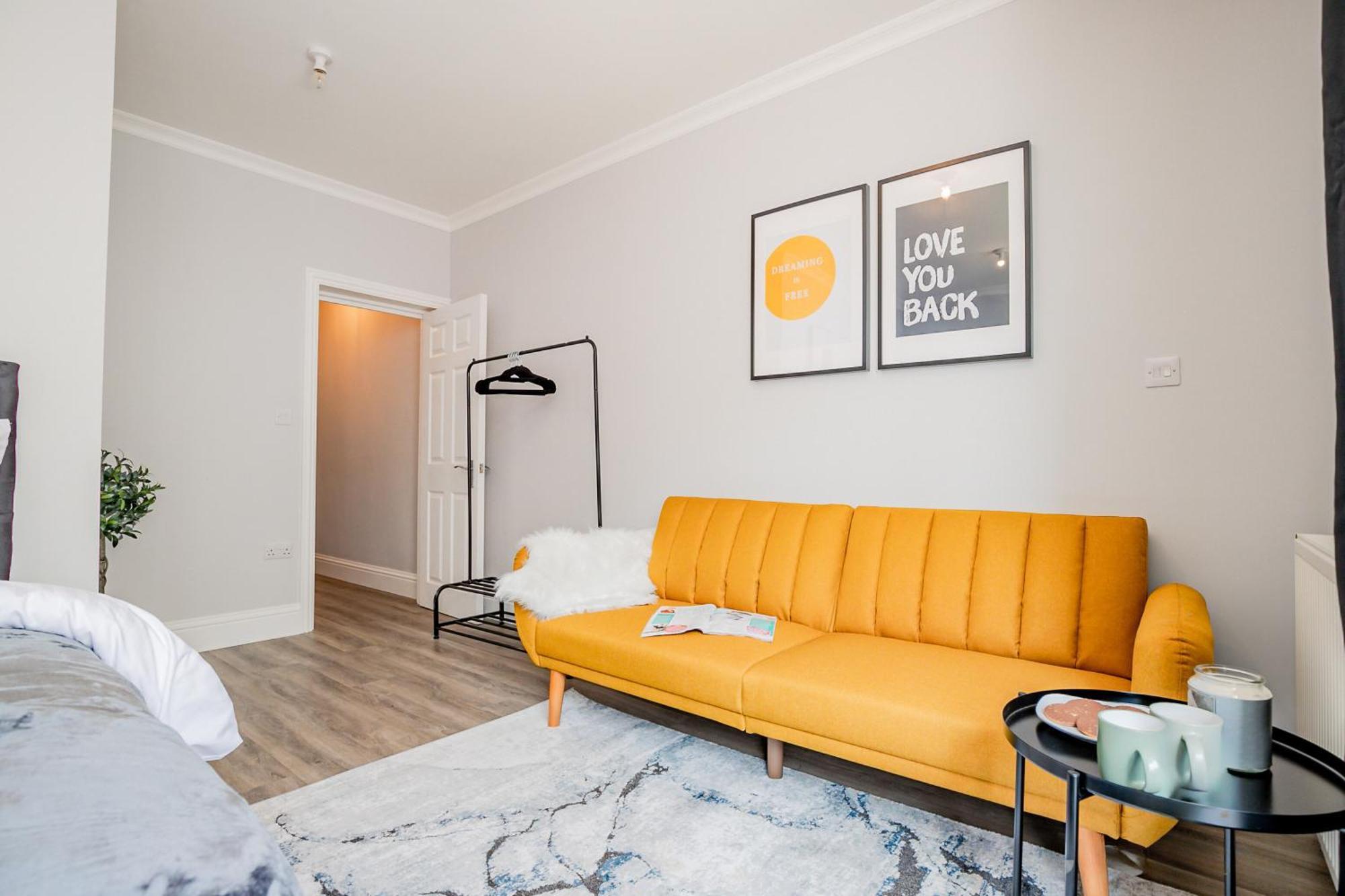Host & Stay - Bridge Street Apartments إيفيشام المظهر الخارجي الصورة