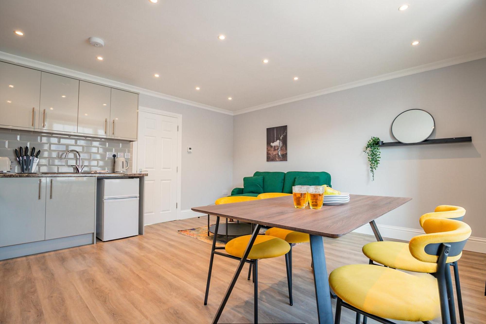 Host & Stay - Bridge Street Apartments إيفيشام المظهر الخارجي الصورة